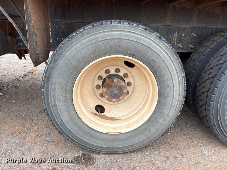 image for item FC2220 2012 Mack GU dump truck