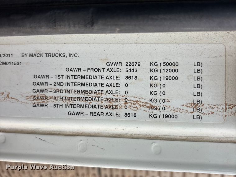 image for item FC2220 2012 Mack GU dump truck