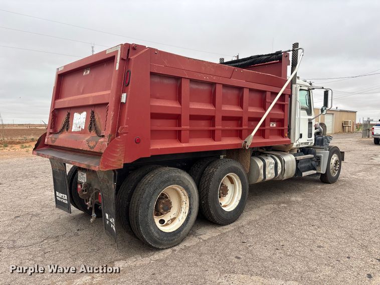 image for item FC2222 2012 Mack GU dump truck