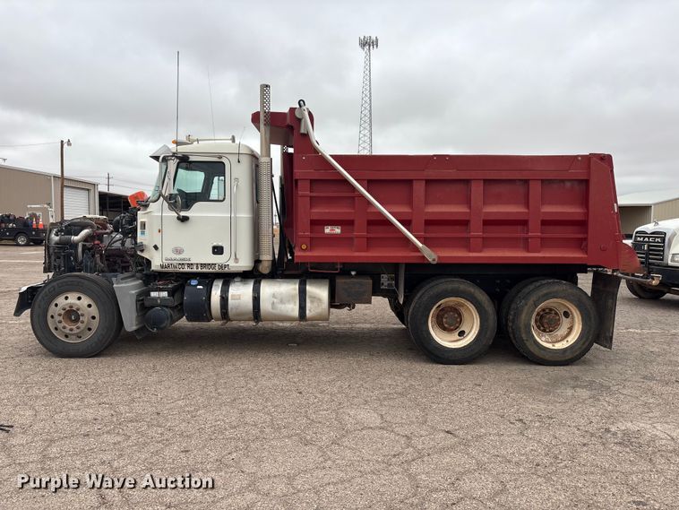 image for item FC2222 2012 Mack GU dump truck