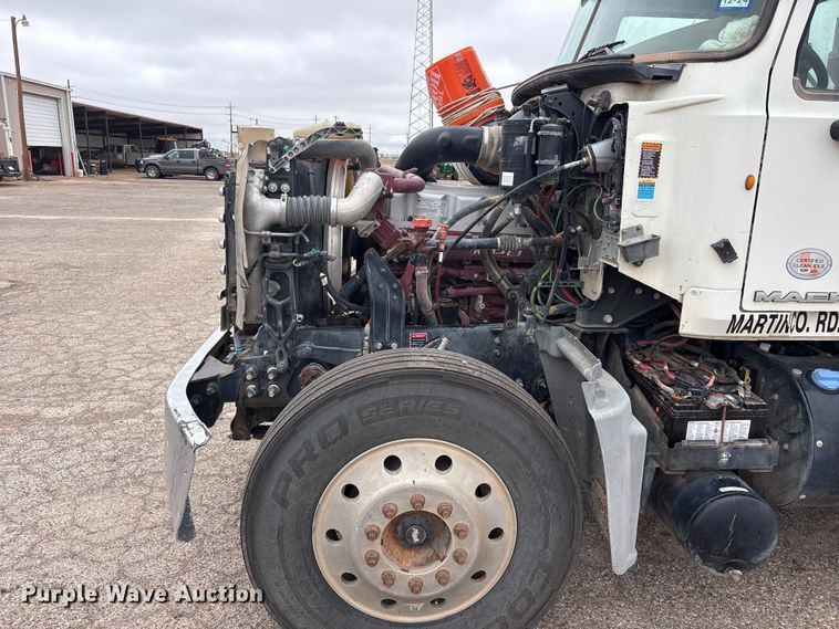 image for item FC2222 2012 Mack GU dump truck