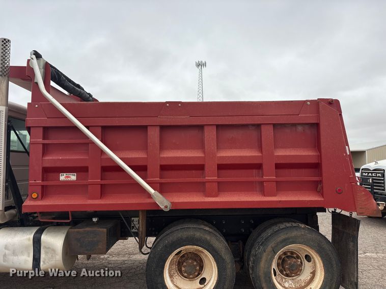 image for item FC2222 2012 Mack GU dump truck