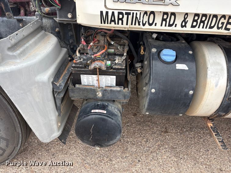 image for item FC2222 2012 Mack GU dump truck