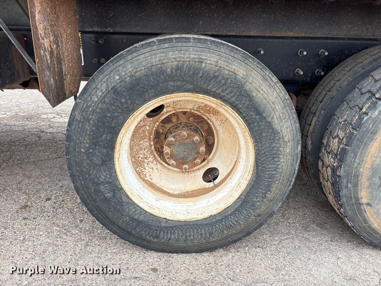image for item FC2222 2012 Mack GU dump truck