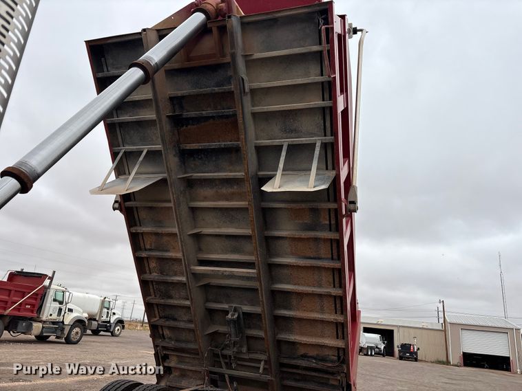 image for item FC2222 2012 Mack GU dump truck