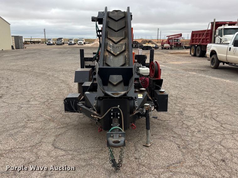 image for item FC2224 2018 Stepp Mfg Co. SMMT asphalt recycler