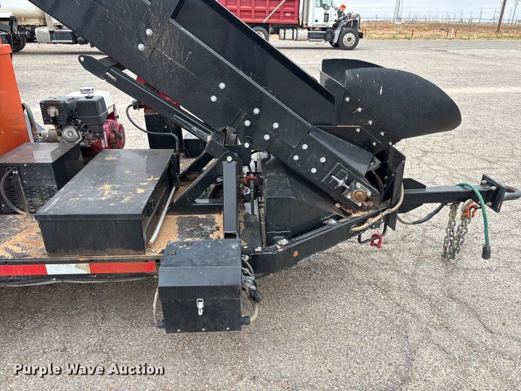 image for item FC2224 2018 Stepp Mfg Co. SMMT asphalt recycler