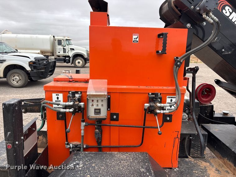 image for item FC2224 2018 Stepp Mfg Co. SMMT asphalt recycler