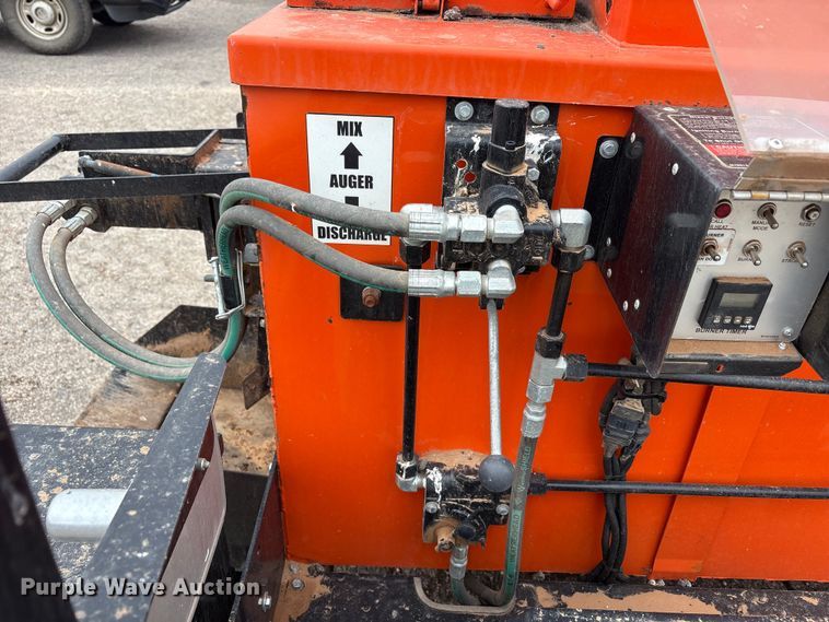 image for item FC2224 2018 Stepp Mfg Co. SMMT asphalt recycler
