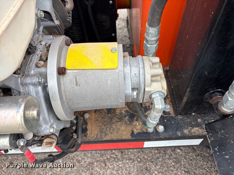 image for item FC2224 2018 Stepp Mfg Co. SMMT asphalt recycler