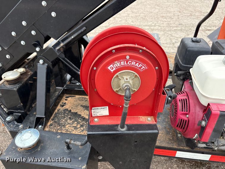 image for item FC2224 2018 Stepp Mfg Co. SMMT asphalt recycler