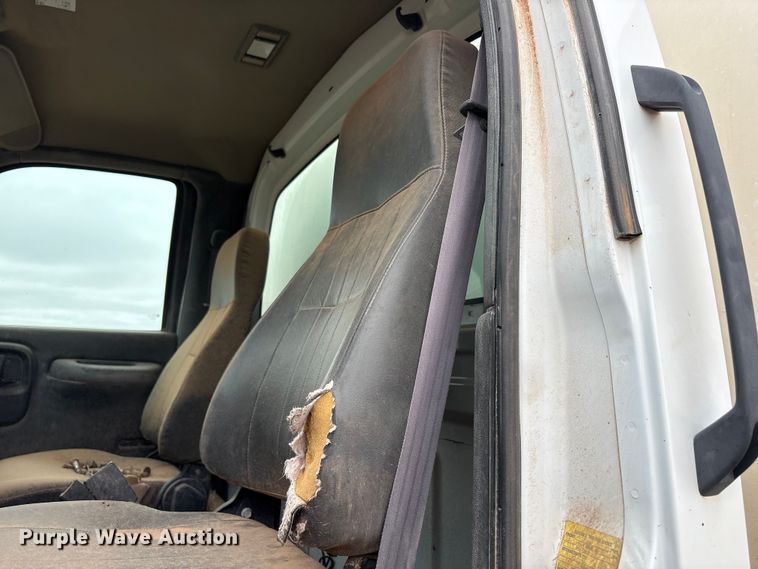 image for item FC2225 2003 Chevrolet C8500 water truck