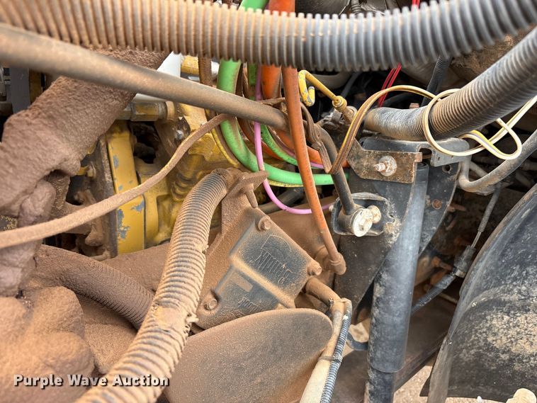 image for item FC2225 2003 Chevrolet C8500 water truck