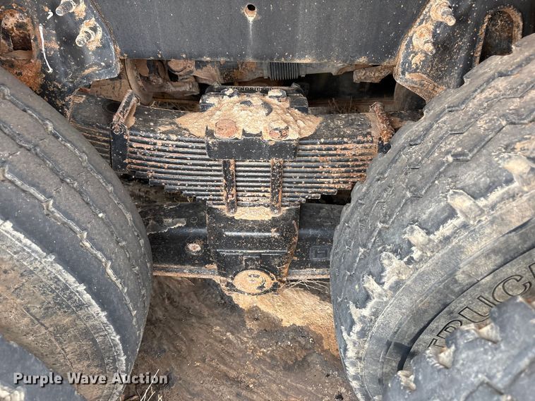 image for item FC2227 2014 International CT660S water truck