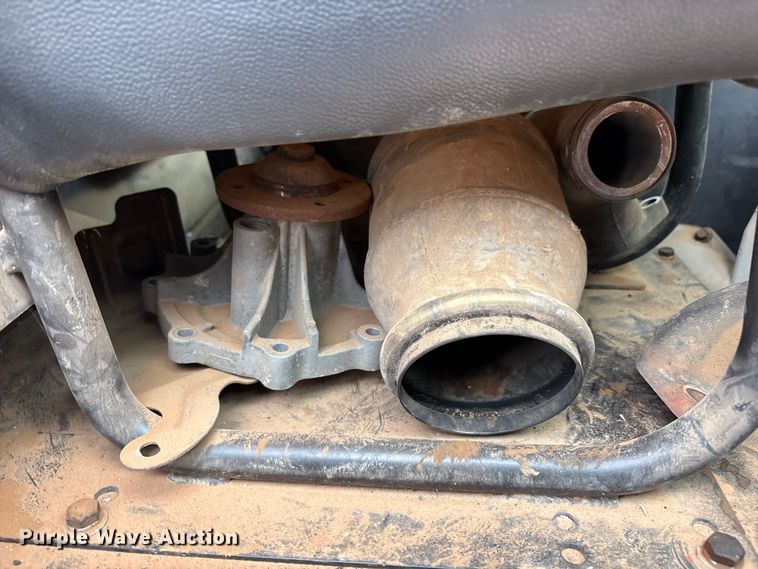 image for item FC2227 2014 International CT660S water truck
