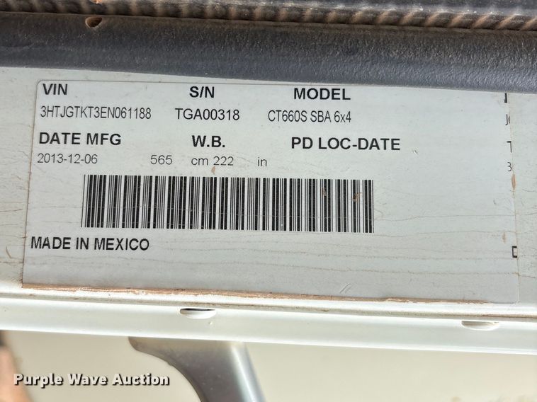 image for item FC2227 2014 International CT660S water truck