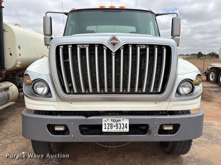 image for item FC2228 2011 International WorkStar 7400 water truck