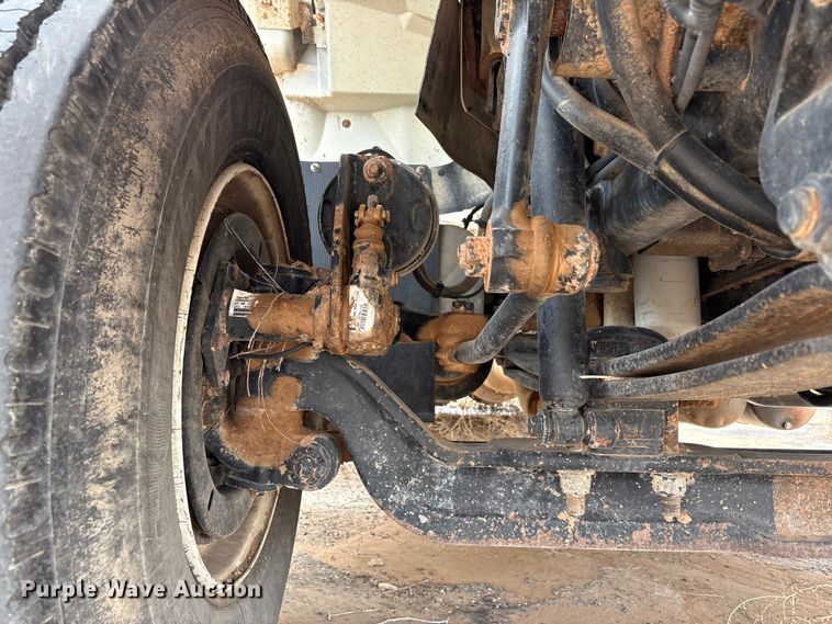 image for item FC2228 2011 International WorkStar 7400 water truck
