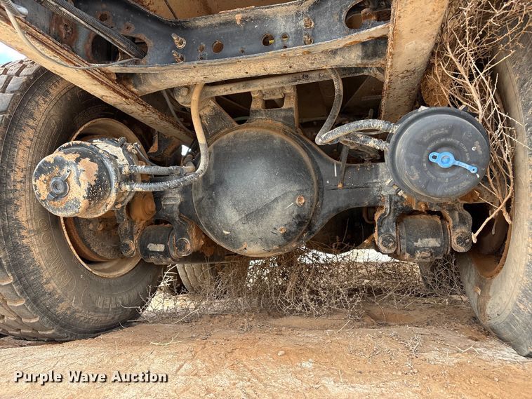 image for item FC2228 2011 International WorkStar 7400 water truck