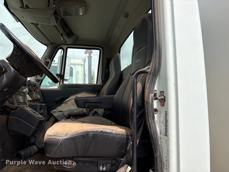image for item FC2228 2011 International WorkStar 7400 water truck