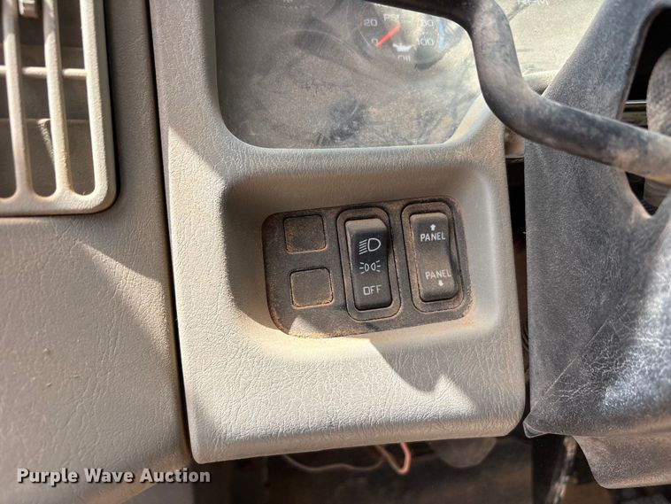 image for item FC2228 2011 International WorkStar 7400 water truck