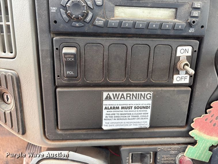image for item FC2228 2011 International WorkStar 7400 water truck