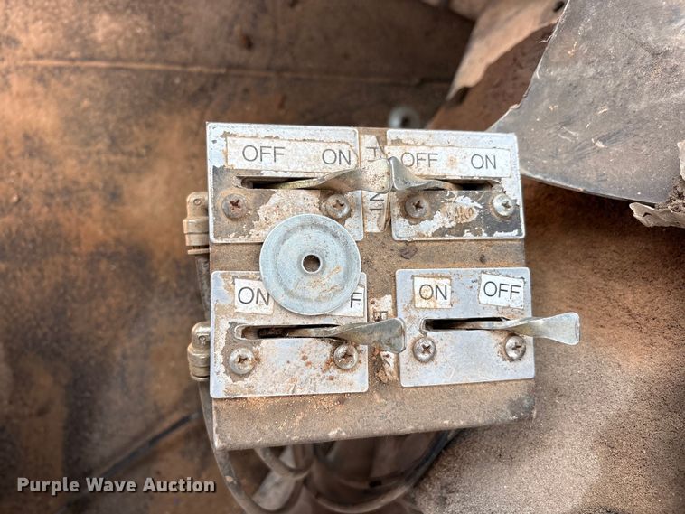 image for item FC2228 2011 International WorkStar 7400 water truck