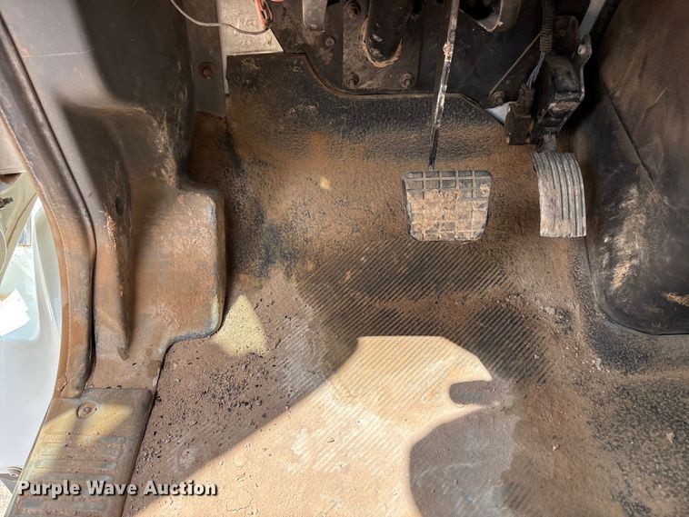 image for item FC2228 2011 International WorkStar 7400 water truck