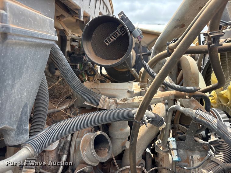 image for item FC2228 2011 International WorkStar 7400 water truck