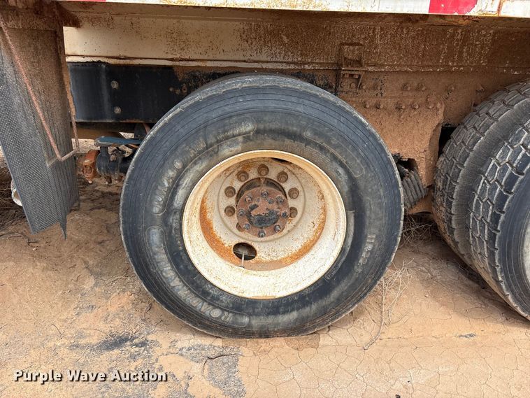 image for item FC2228 2011 International WorkStar 7400 water truck