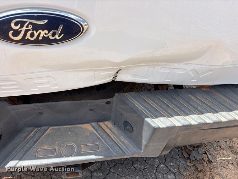 image for item FC2230 2010 Ford F250 Super Duty pickup truck