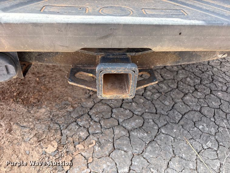 image for item FC2230 2010 Ford F250 Super Duty pickup truck