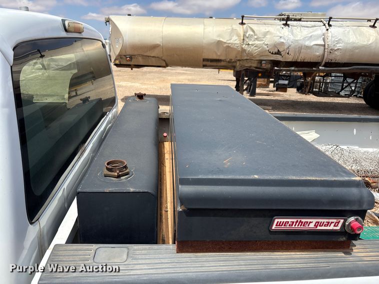 image for item FC2230 2010 Ford F250 Super Duty pickup truck