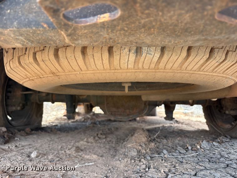 image for item FC2230 2010 Ford F250 Super Duty pickup truck