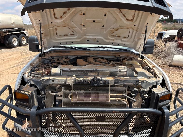 image for item FC2230 2010 Ford F250 Super Duty pickup truck
