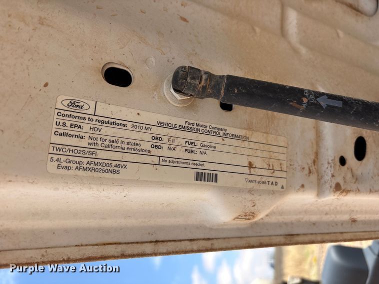 image for item FC2230 2010 Ford F250 Super Duty pickup truck