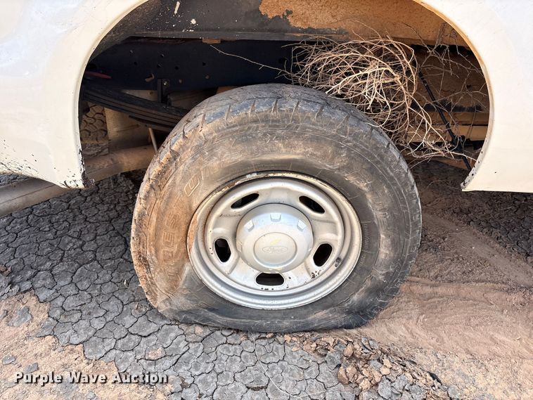 image for item FC2230 2010 Ford F250 Super Duty pickup truck