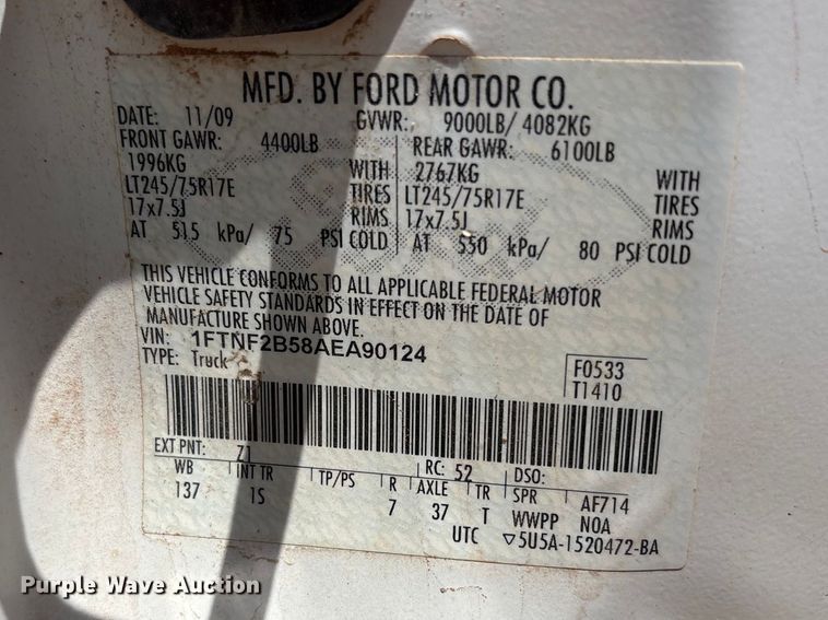 image for item FC2230 2010 Ford F250 Super Duty pickup truck