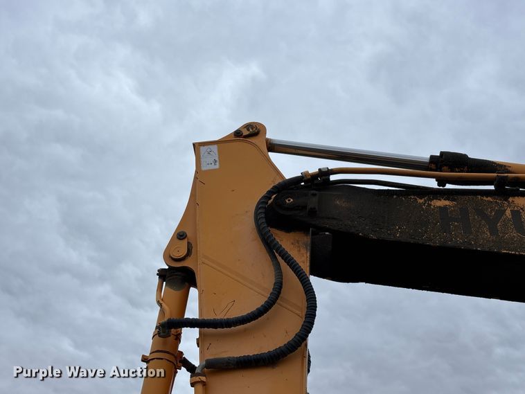 image for item FC4632 Hyundai Robex 250LC-9 excavator