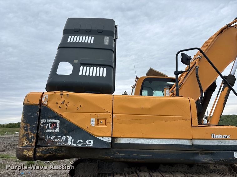 image for item FC4632 Hyundai Robex 250LC-9 excavator