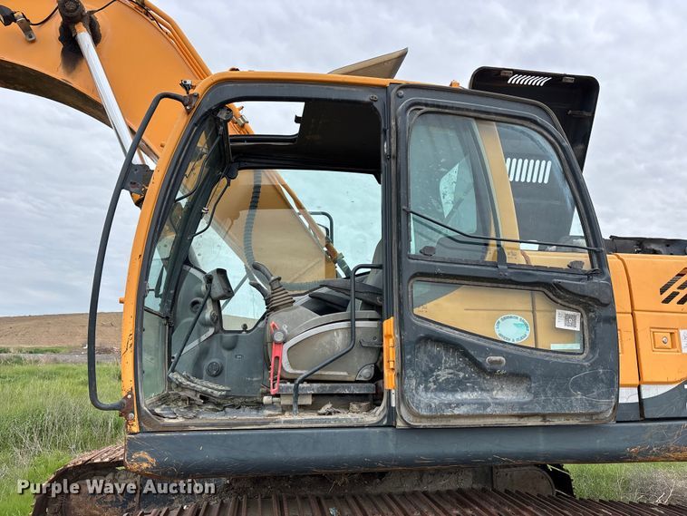 image for item FC4632 Hyundai Robex 250LC-9 excavator