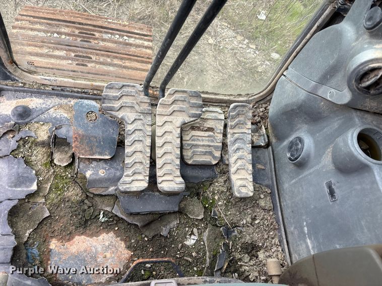 image for item FC4632 Hyundai Robex 250LC-9 excavator
