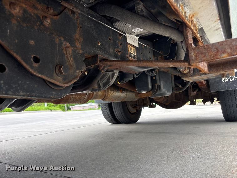 image for item FC4634 2014 Ford F450 Super Duty dump flatbed truck