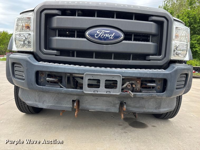 image for item FC4634 2014 Ford F450 Super Duty dump flatbed truck