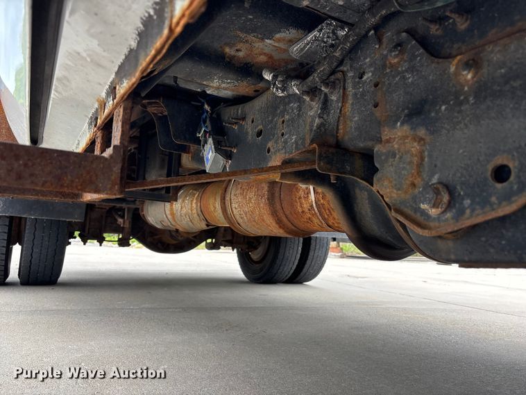 image for item FC4634 2014 Ford F450 Super Duty dump flatbed truck
