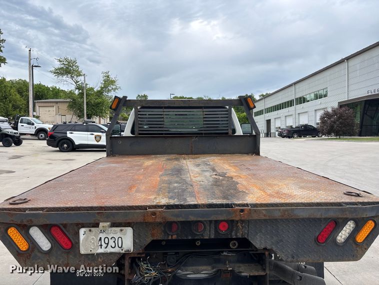 image for item FC4634 2014 Ford F450 Super Duty dump flatbed truck