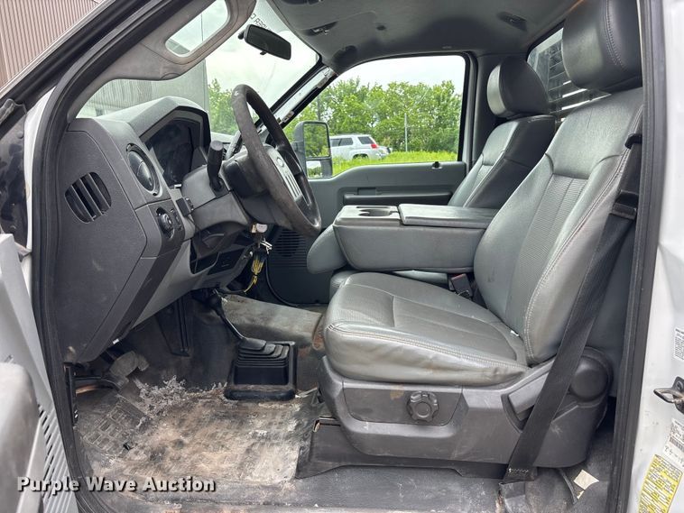 image for item FC4634 2014 Ford F450 Super Duty dump flatbed truck