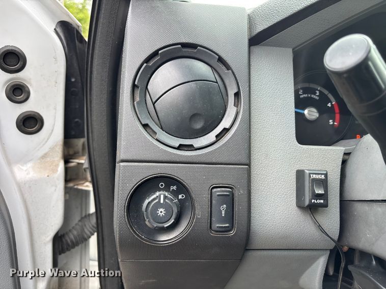 image for item FC4634 2014 Ford F450 Super Duty dump flatbed truck