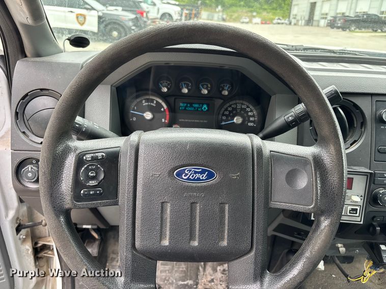 image for item FC4634 2014 Ford F450 Super Duty dump flatbed truck