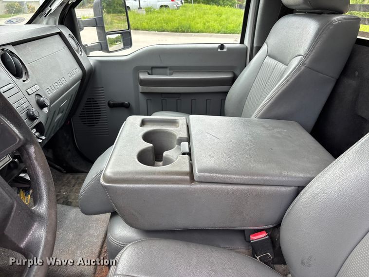 image for item FC4634 2014 Ford F450 Super Duty dump flatbed truck